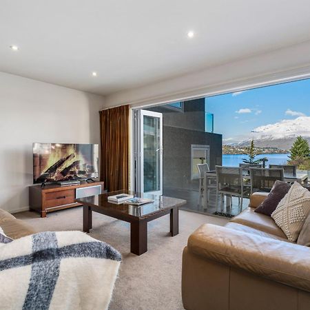 Lakefront Living - 4 Bedrm Apartment Alpine Vilage Queenstown Exterior foto