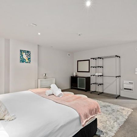 Lakefront Living - 4 Bedrm Apartment Alpine Vilage Queenstown Exterior foto